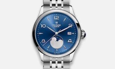 Tudor 1926 Luna watch image